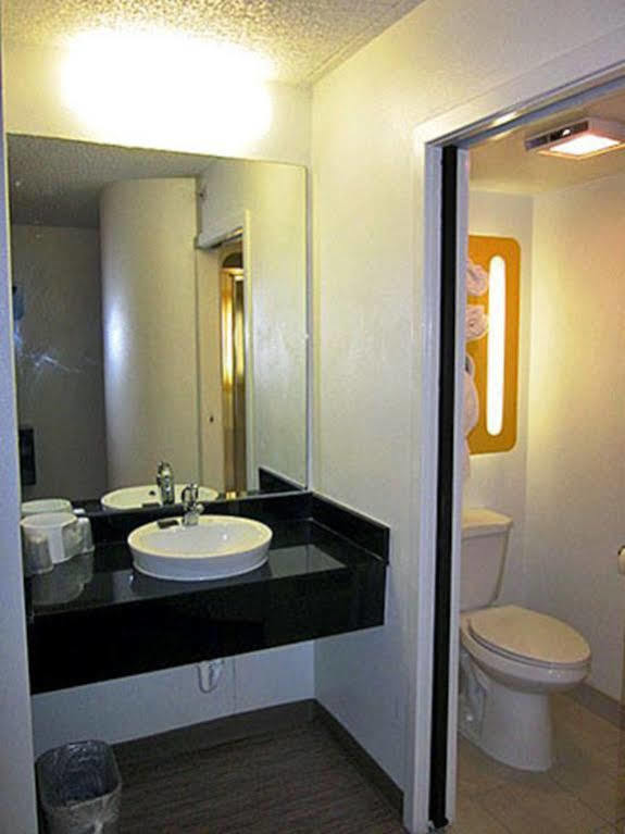 Motel 6-Plano, Tx - West - Frisco Екстер'єр фото